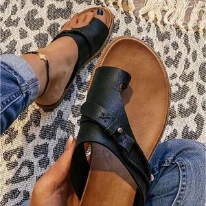 Melarey Boutique Carina Sandals size 9.5